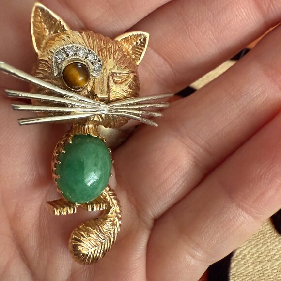 Vintage 14K Gold Winking Cat Pendant Brooch with Gemstones - Picture 6 of 14